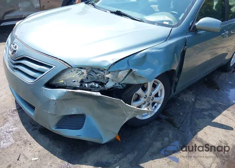 2011 Toyota Camry Le from USA, damaged, VIN 4T1BF3EK8BU628270